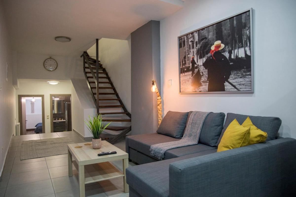 Billys House Apartamento Trikala  Exterior foto
